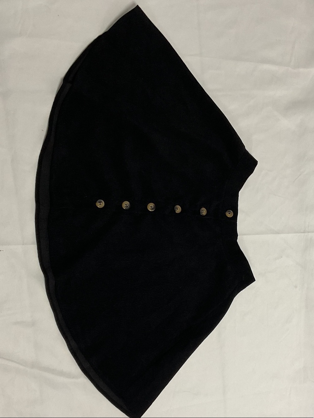 SHEIN Black Circle Skater Skirt with Gold Button Trim